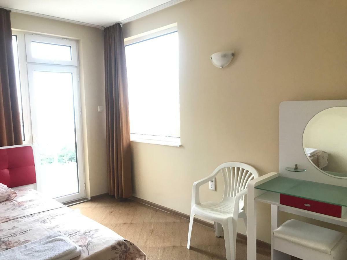 Стаи И Апартаменти Под Наем Sveti Vlas Dış mekan fotoğraf